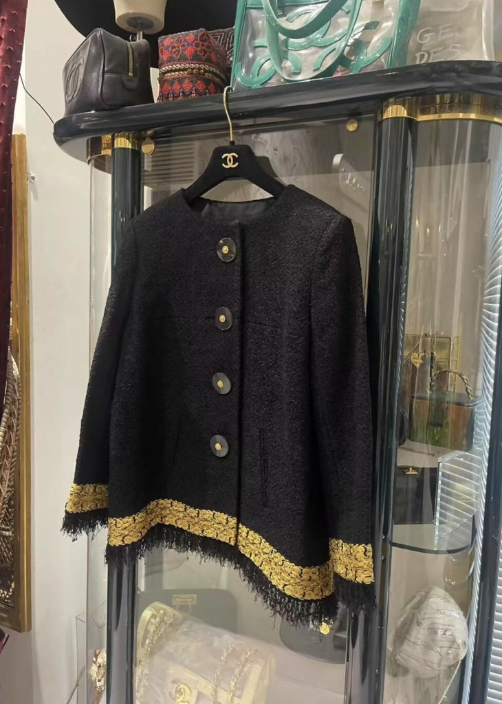 Chanel 17A Black and Gold tweed Jacket