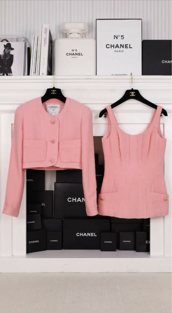 Chanel 1993 pink cropped jacket & top