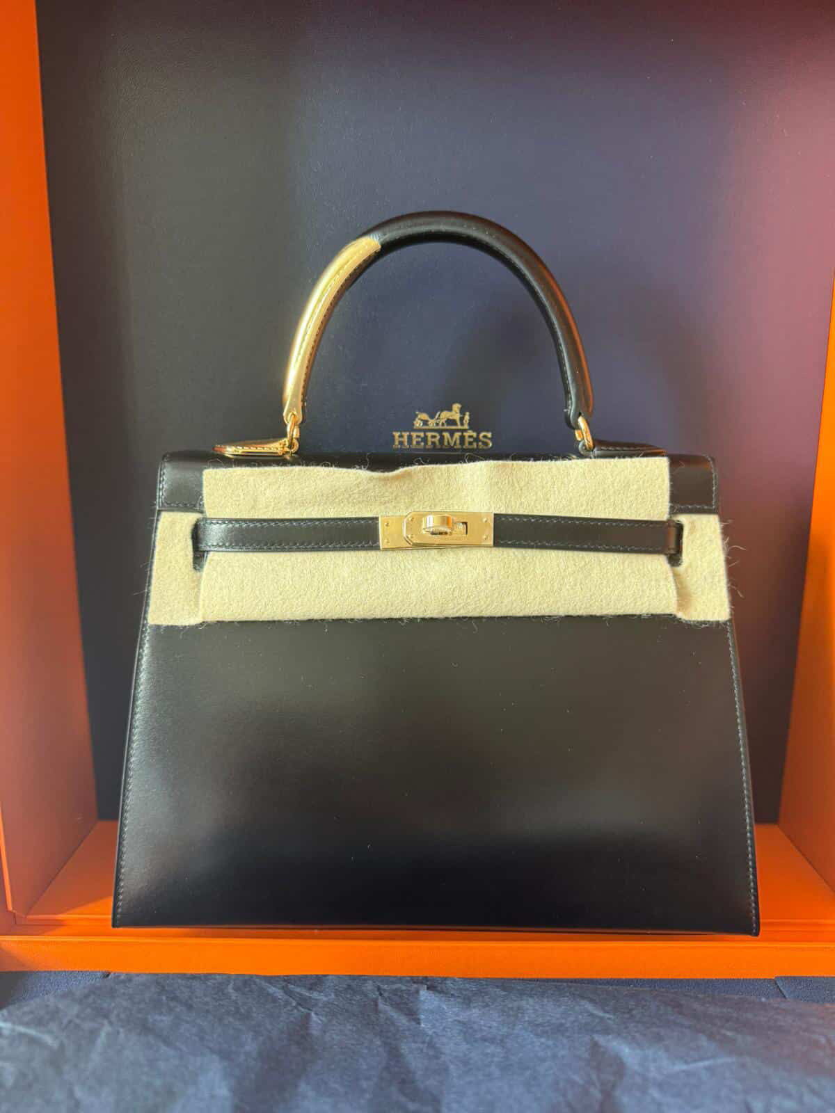 Hermès Kelly Midas 25 Black Box Leather 18k yellow gold hardware