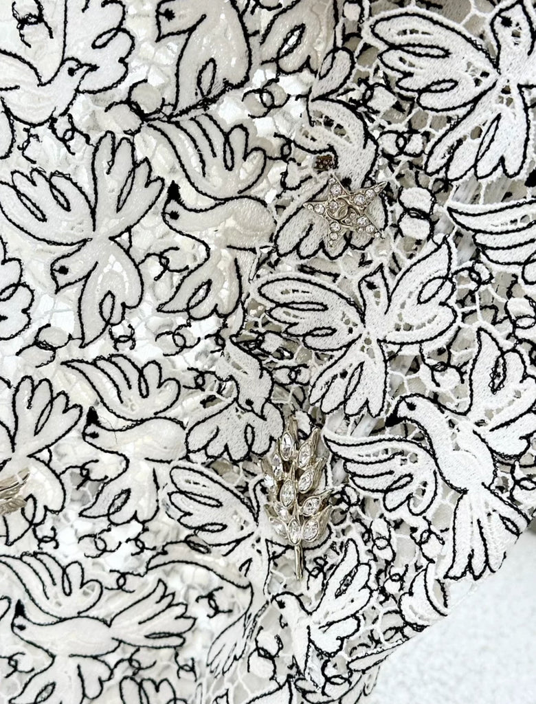 Chanel 22c Ecru Lace dress