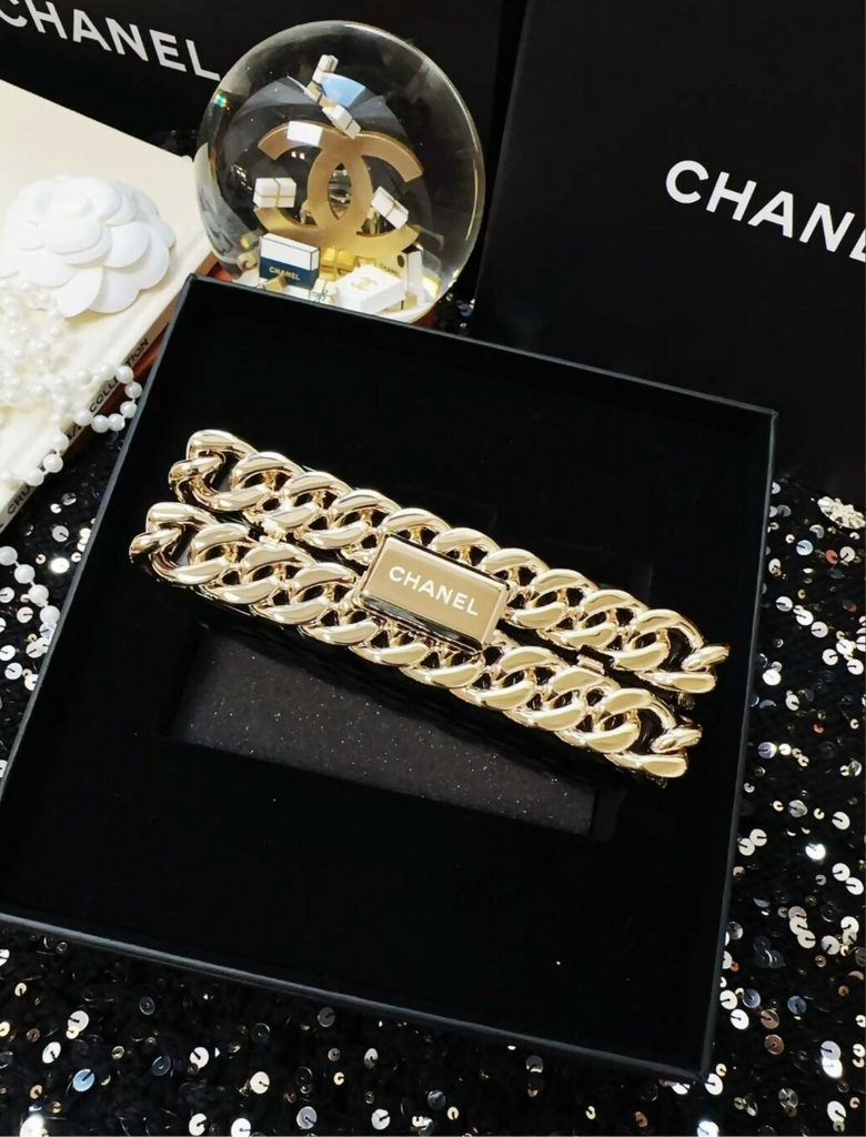 CHANEL 22C Black & Gold Minaudières