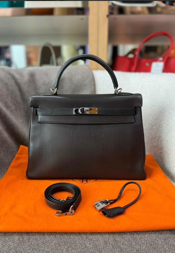 Hermes kelly 32 ebony Barenia saddle leather palladium hardware