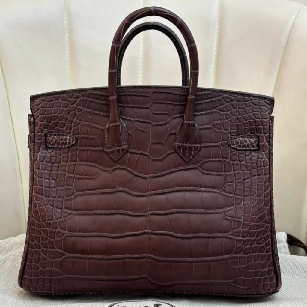 Hermès Birkin 25 Havana Matte Crocodile with Gold Hardware