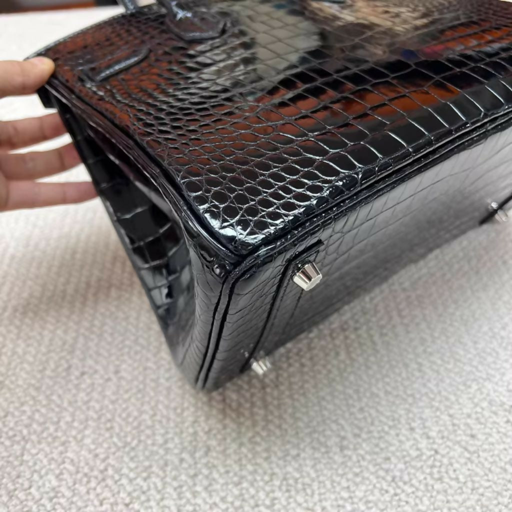 Hermès Birkin 30 Black Shiny Crocodile Palladium Hardware