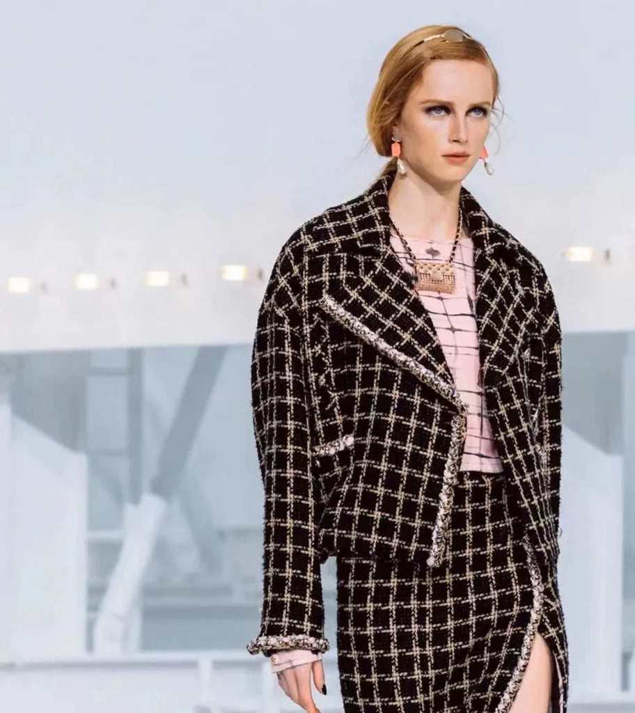 Chanel 21S Black & Beige jacket