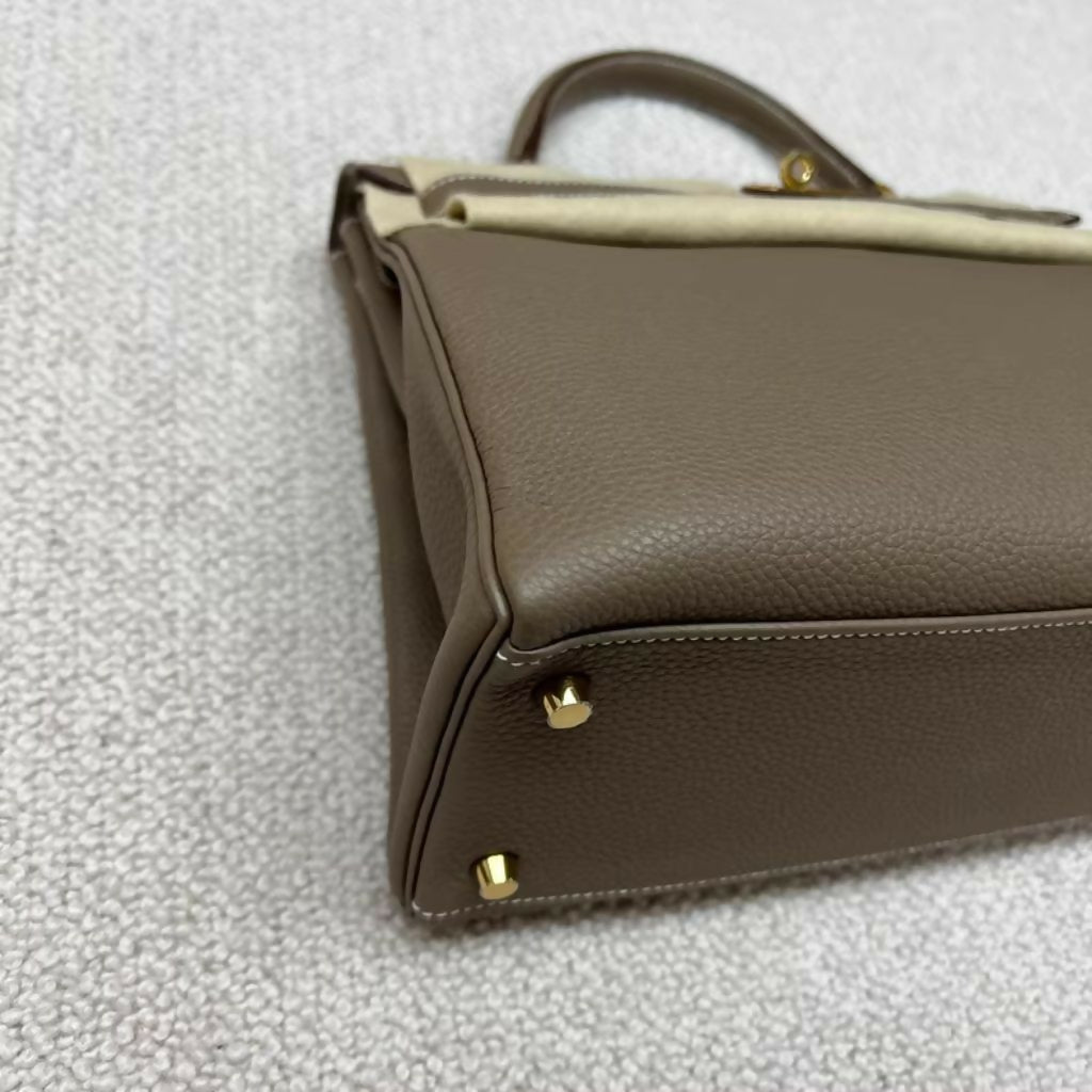 Hermès Kelly 32 Etoupe Togo Leather Gold Hardware