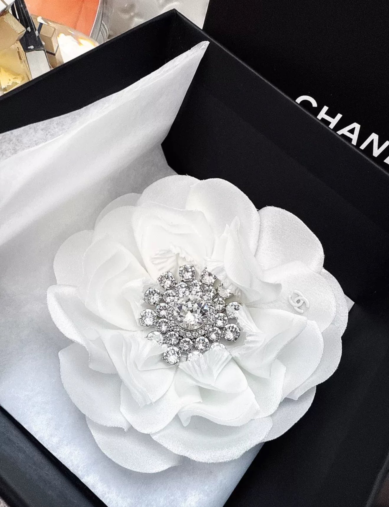 Chanel 25a Haute Couture white silk camellia brooch