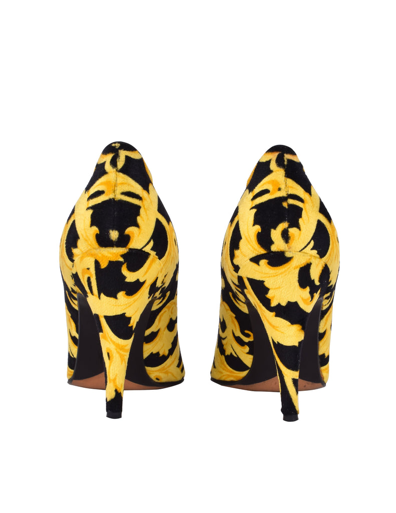 Gianni Versace Vintage Early 1990s Black and Yellow Baroque Print Velvet Pumps