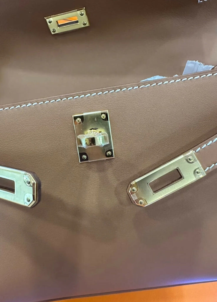 Hermès Kelly Pochette Gold Swift leather Gold hardware