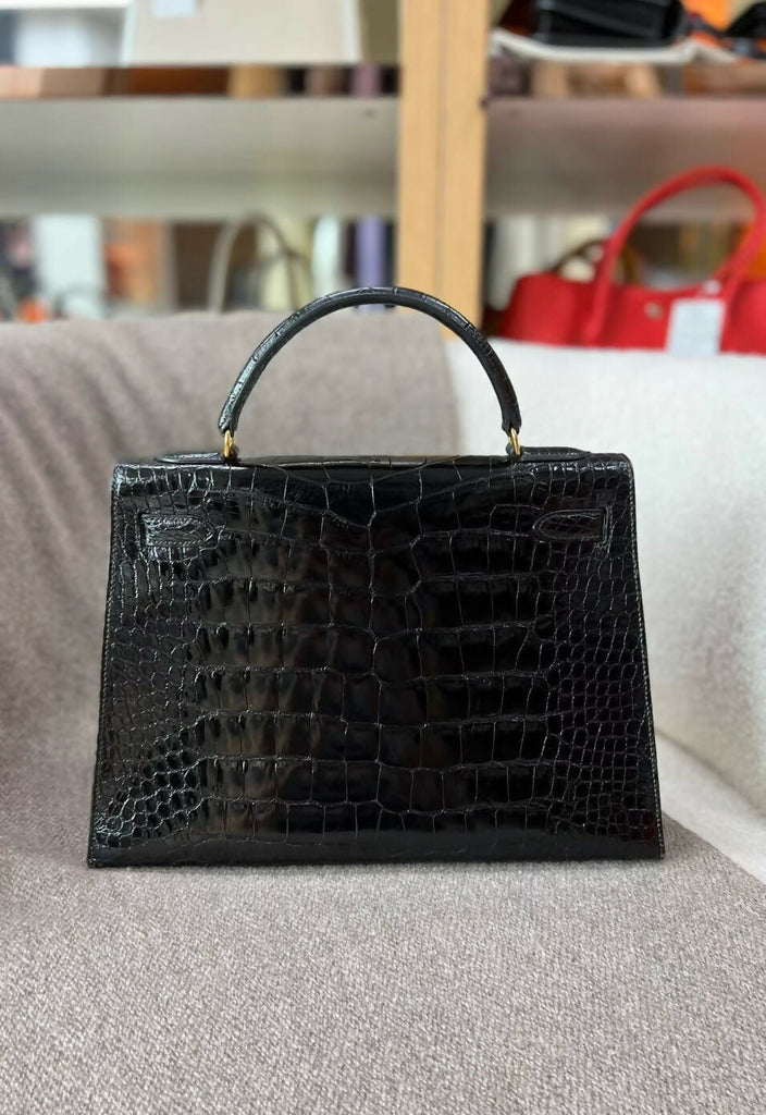 Vintage Hermes kelly 32 black shiny crocodile leather gold hardware