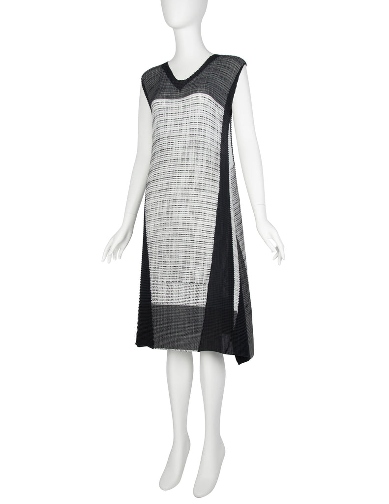 Issey Miyake Vintage Black and Grey Graphic Pleated A-Line Dress