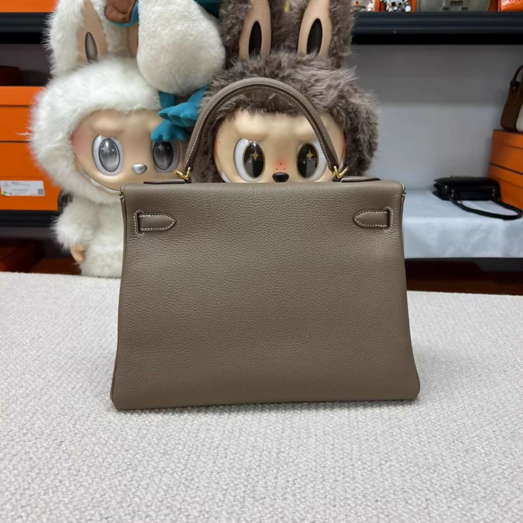 Hermès Kelly 32 Etoupe Togo Leather Gold Hardware