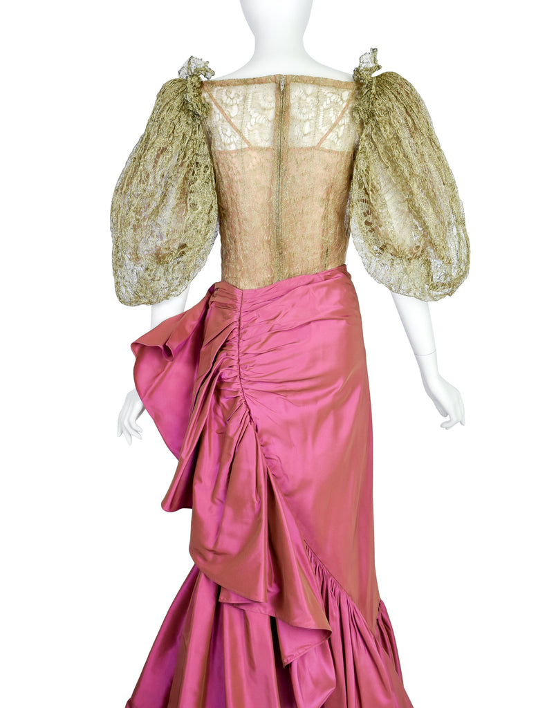 Oscar de la Renta 2001 Metallic Gold Lace Puff Sleeve Top and Pink Silk Taffeta Skirt Ensemble Set