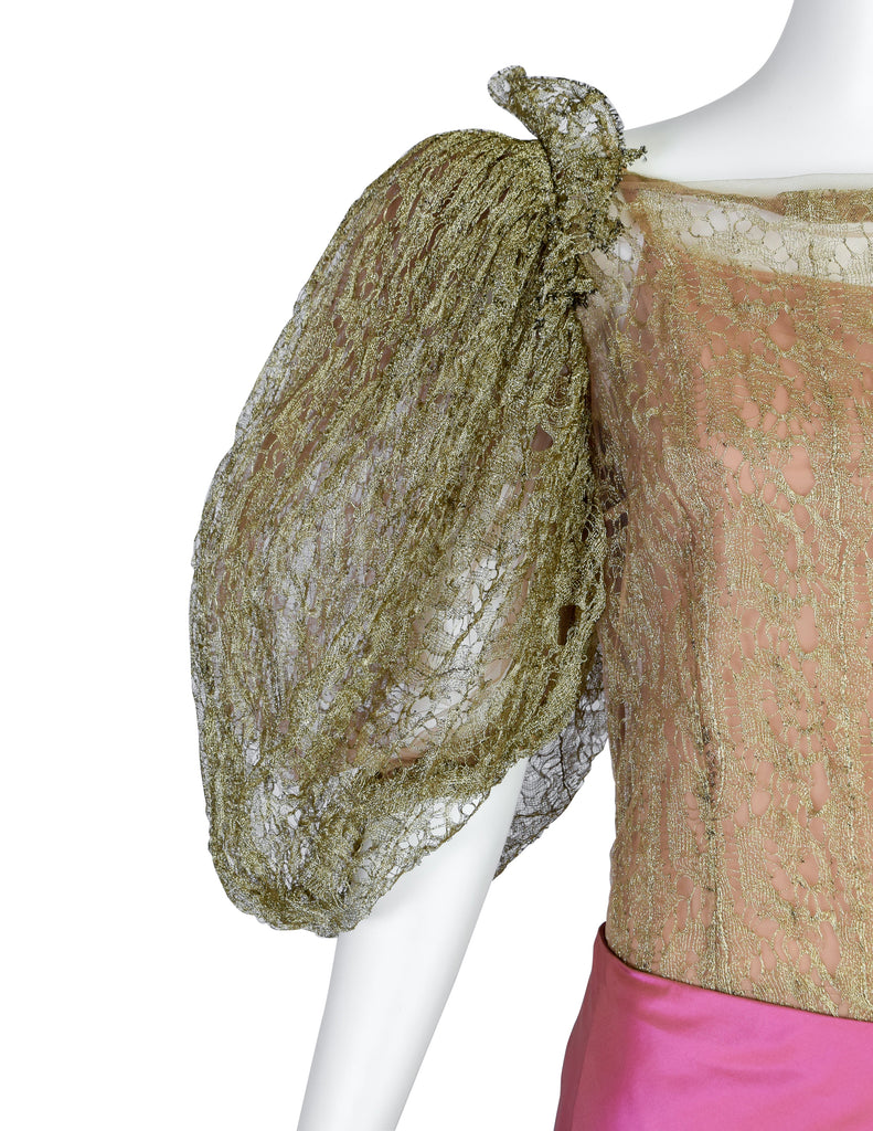 Oscar de la Renta 2001 Metallic Gold Lace Puff Sleeve Top and Pink Silk Taffeta Skirt Ensemble Set