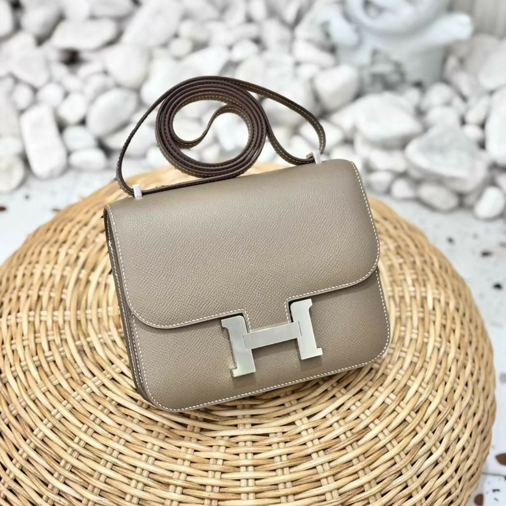 Hermès Constance 19 Etoupe Epsom Leather with Palladium Hardware