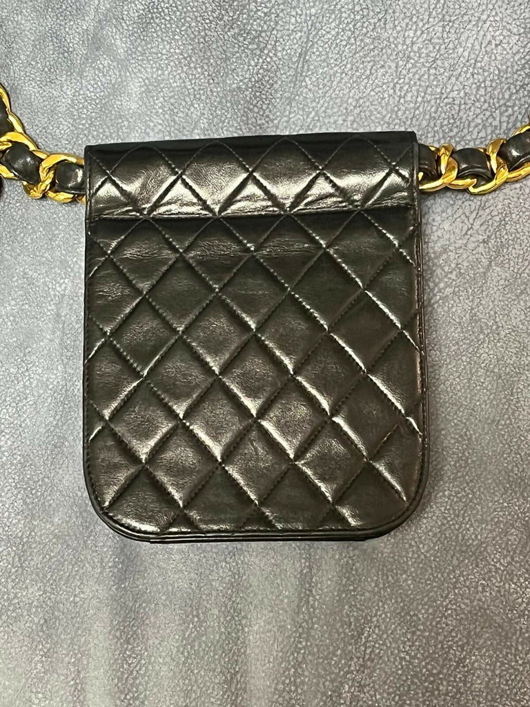 Chanel Vintage 1992 Lambskin Waist Bag with CC Medallion