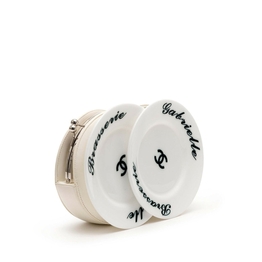 Chanel Fall/Winter 2015 Brasserie Plate Clutch