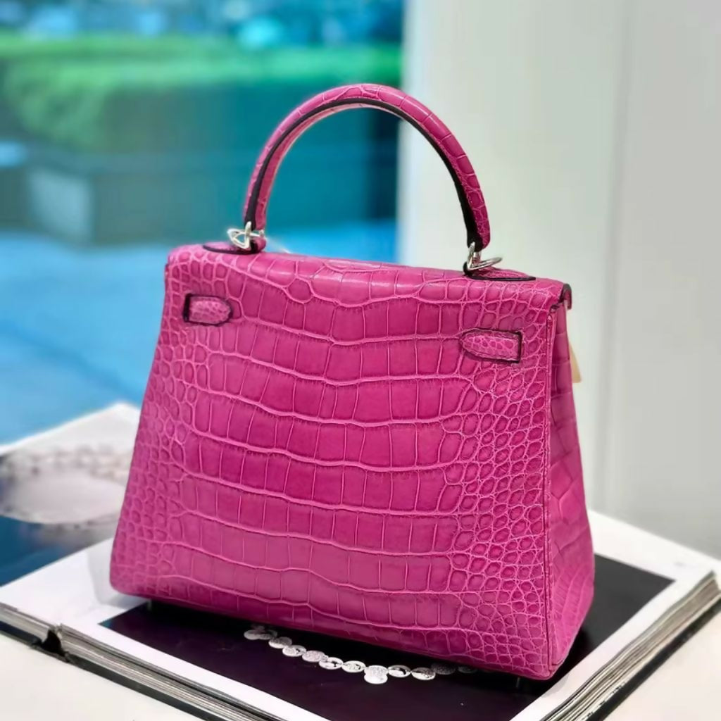 Hermès Kelly 25 Rose Sheherazade Matte Crocodile Leather Palladium Hardware