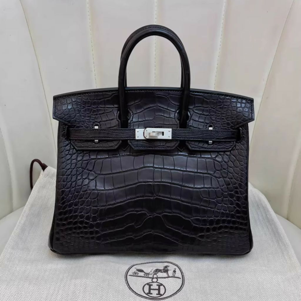 Hermès Birkin 25 Black Matte Crocodile Leather Palladium Hardware