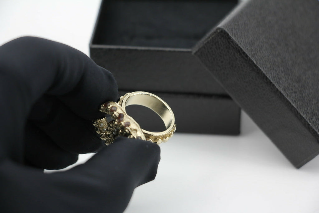 Chanel A12A Metal Imitation Pearl Maroon CoCo Mark Ring