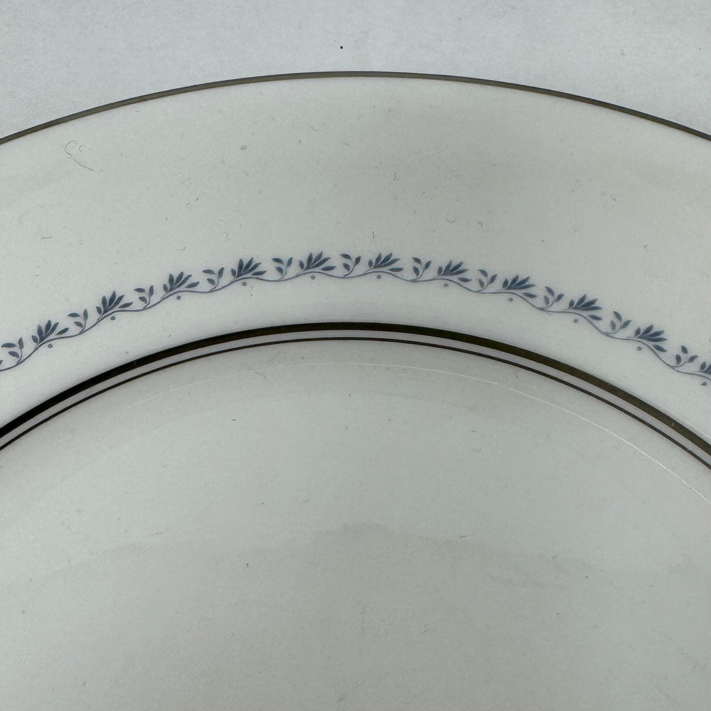 89 Piece Set Tiara China