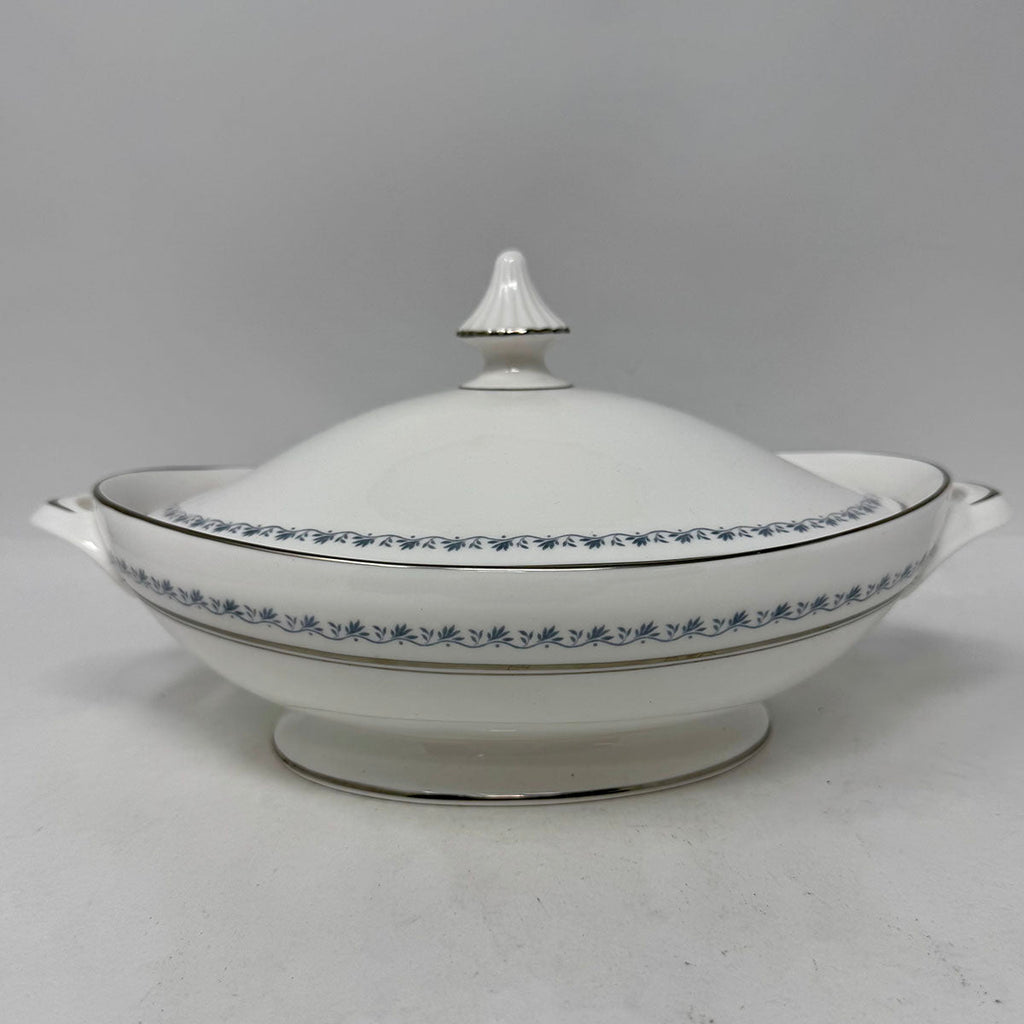 89 Piece Set Tiara China