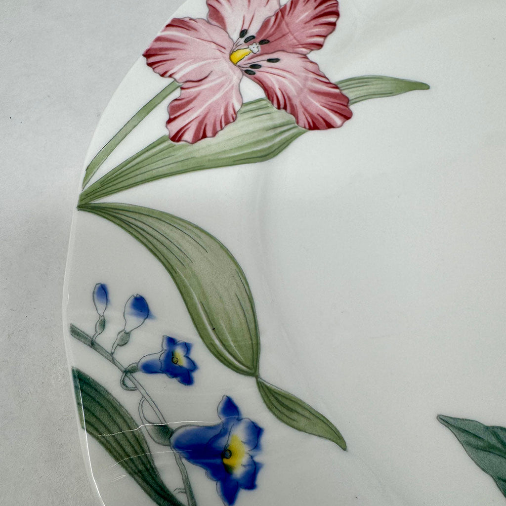 38 Pcs, 6-6PC Place Setting, Flora Bella Villeroy & Boch.+ 2 Serving Pieces