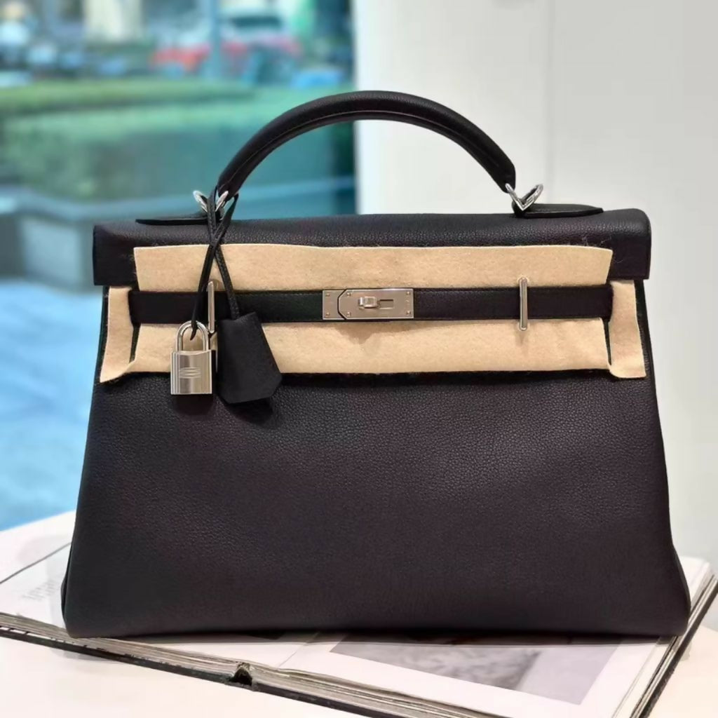 Hermès Kelly 42 Maxi Black Togo Leather with Palladium Hardware