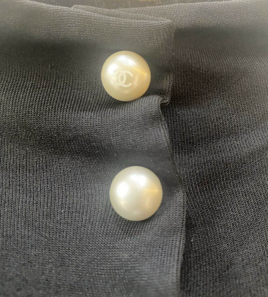 CHANEL 13P BLACK BLOUSE TOP PEARL CC BUTTONS FR 36
