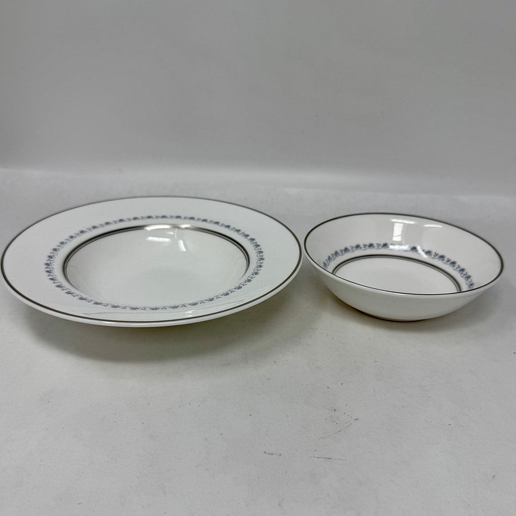 89 Piece Set Tiara China