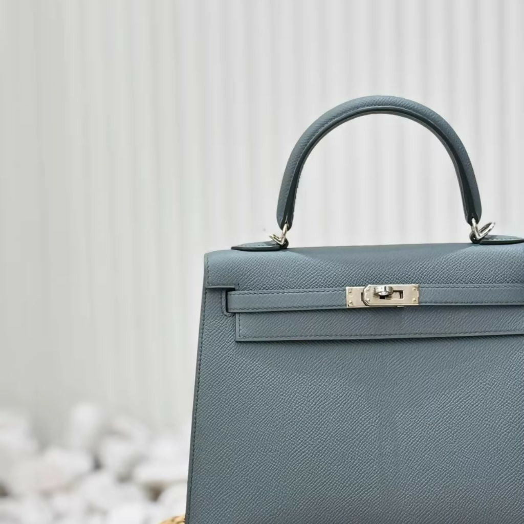 Hermès Kelly 25 Almond green epsom leather Palladium Hardware