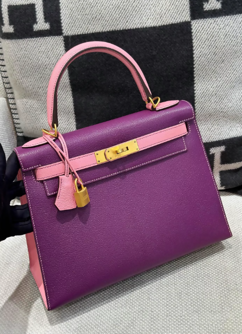 HERMES Kelly 28 Anemone/Rose Sakura  Epsom Leather Gold Hardware
