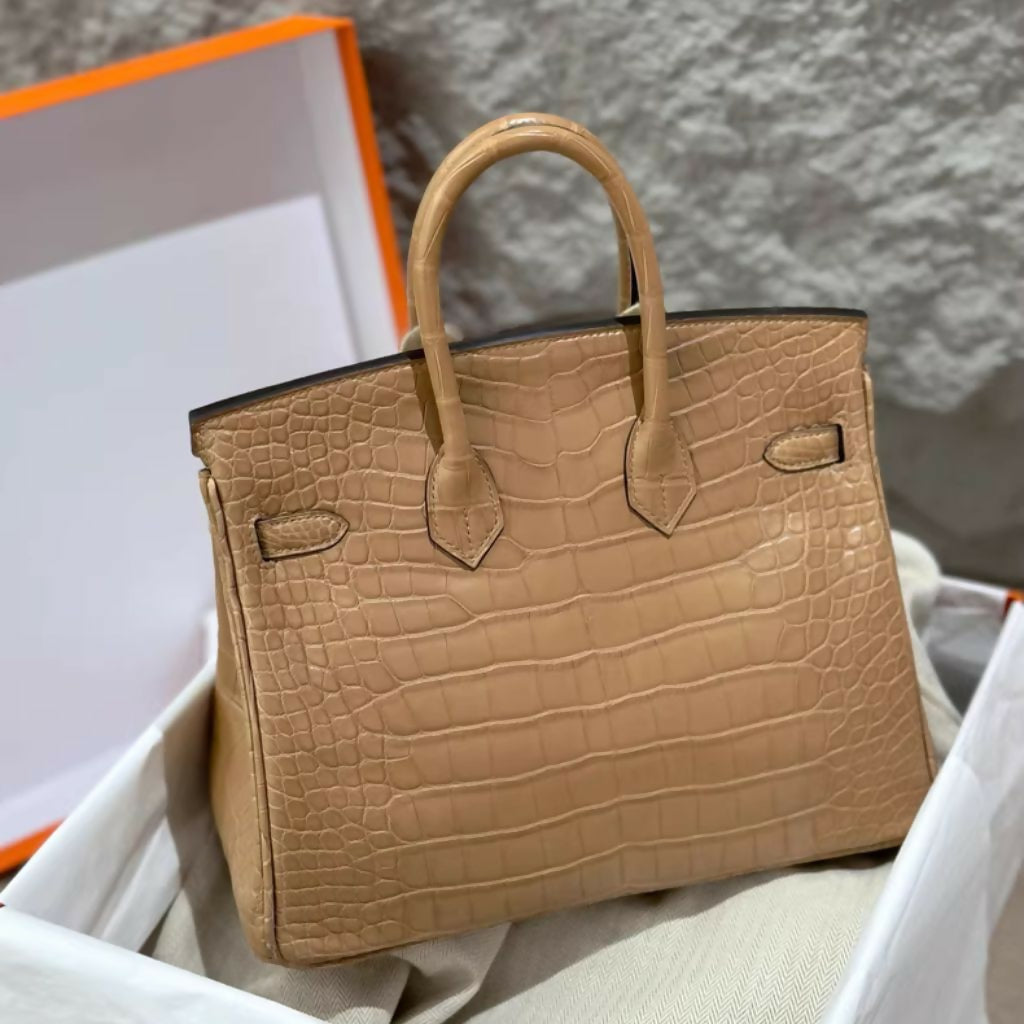 Hermès Birkin 25 Chai Matte Alligator leather Gold Hardware