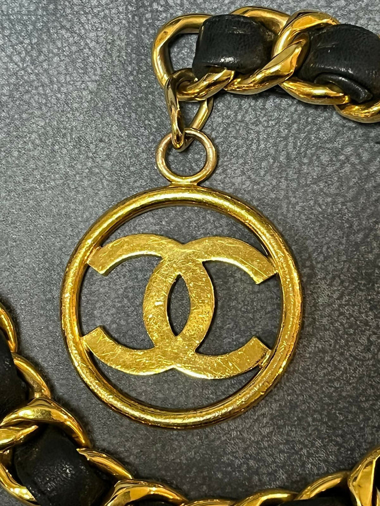 Chanel Vintage 1992 Lambskin Waist Bag with CC Medallion