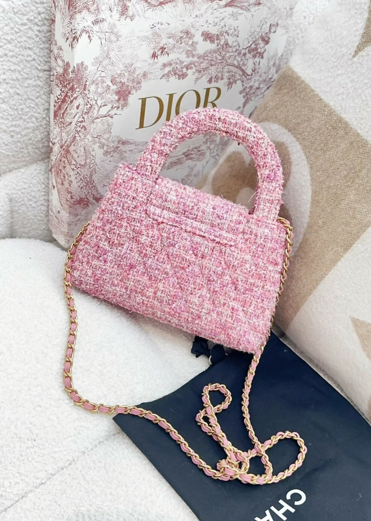 Chanel 24p pink tweed Kelly bag