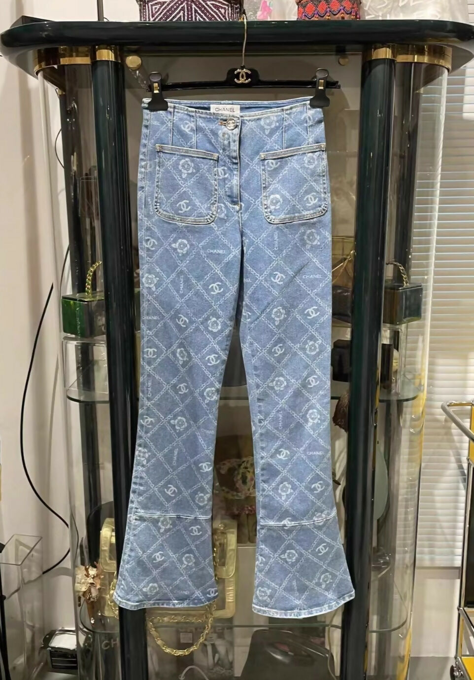 Chanel 23A flarred denim pants