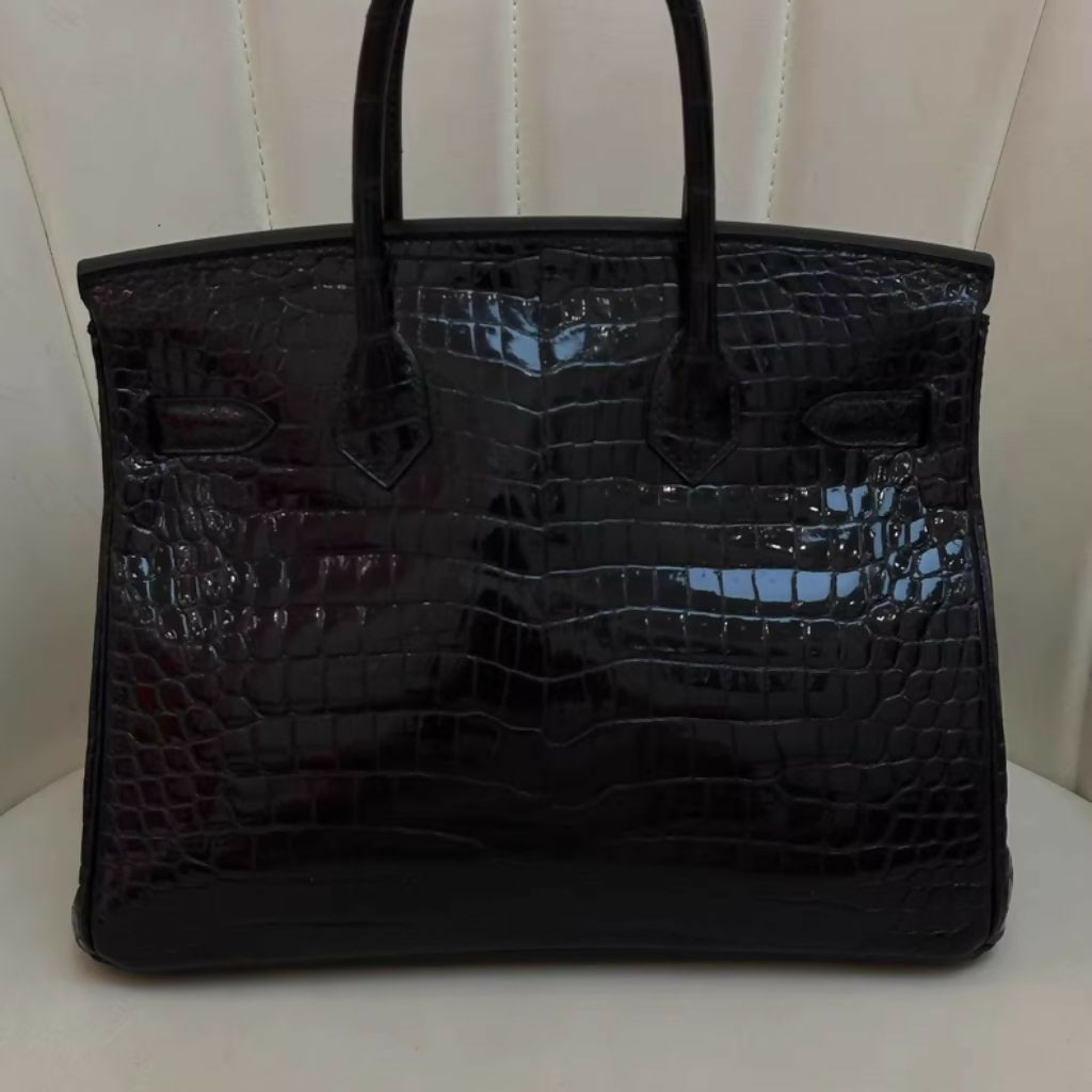 Hermès Birkin 30 Black Shiny Crocodile leather gold hardware