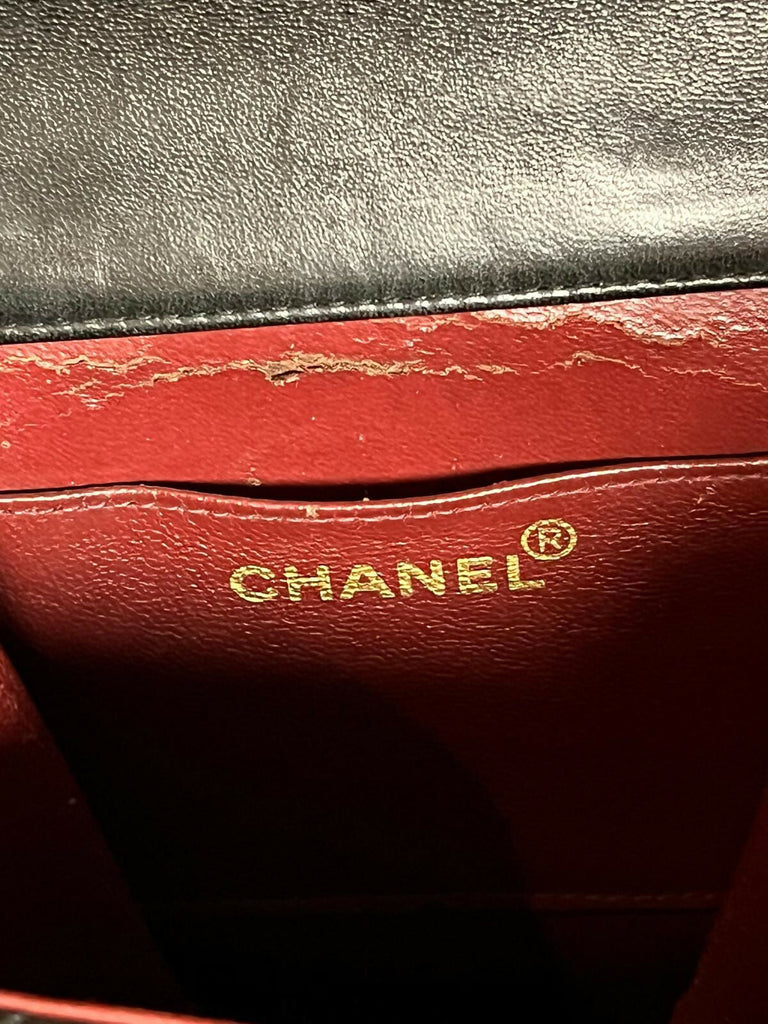 Chanel Vintage 1992 Lambskin Waist Bag with CC Medallion