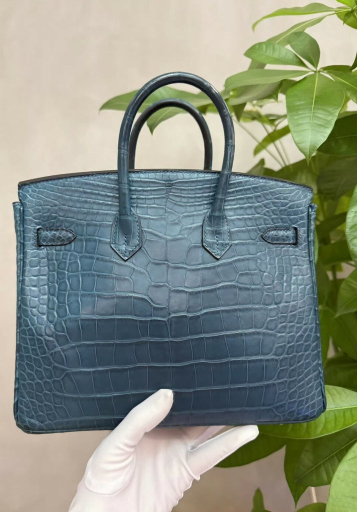 Hermes Birkin 25 bleu agate matte alligator gold hardware