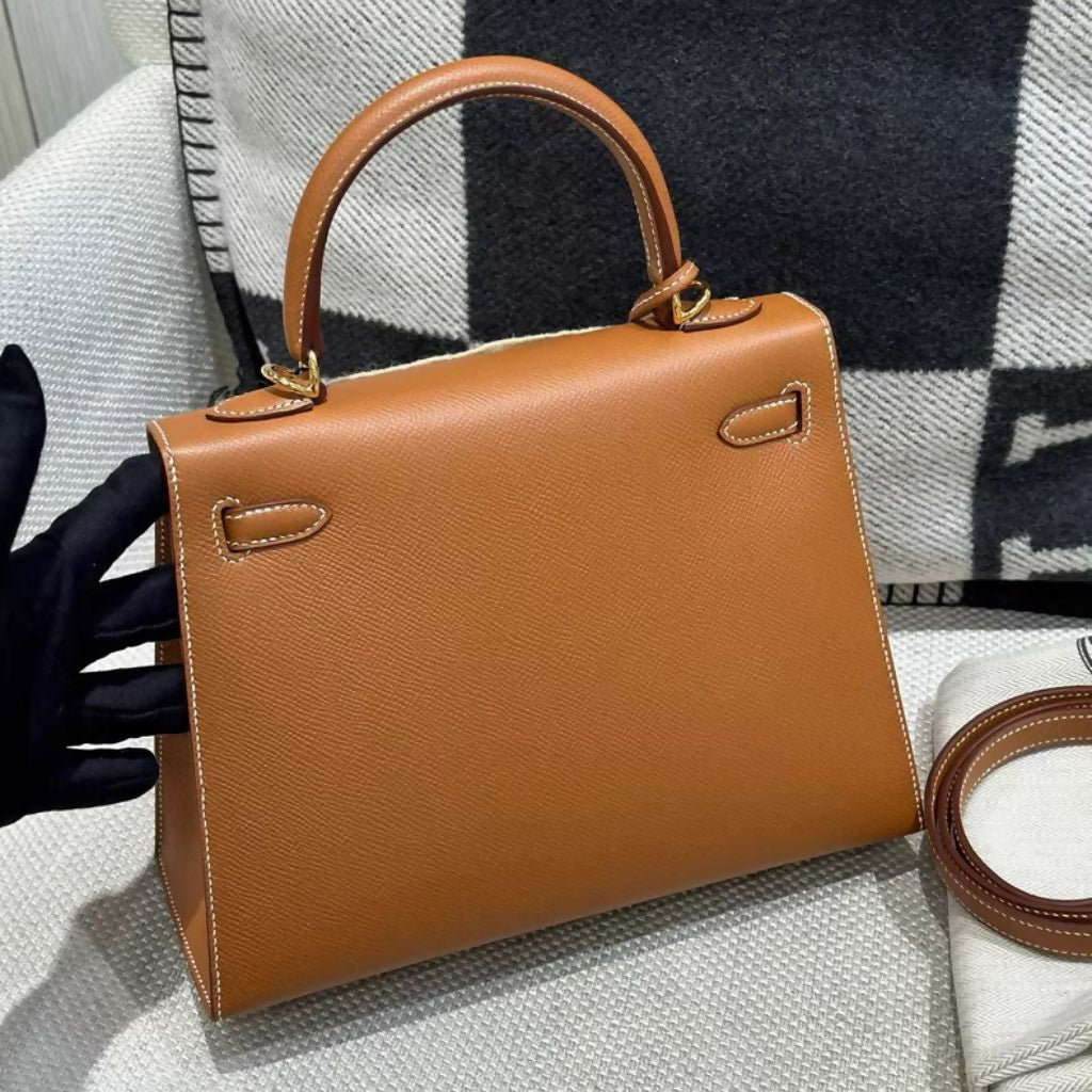 Hermès Kelly 25 Golden Epsom Leather with Gold Hardware