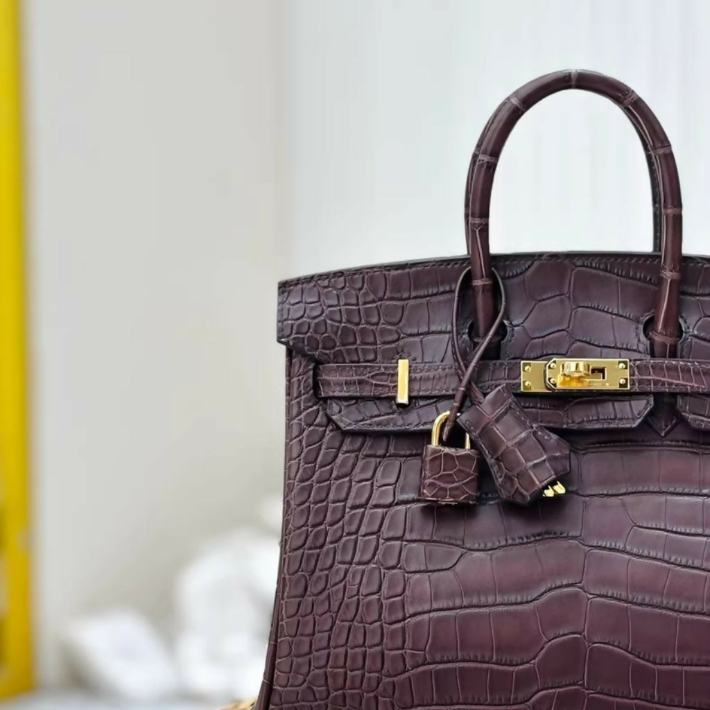 Hermès Birkin 25 Havana Matte Crocodile with Gold Hardware