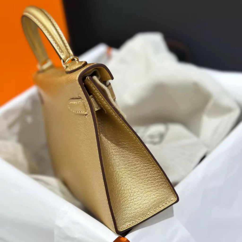 HERMÈS KELLY 20 MINI SELLIER OLYMPIC GOLD METALLIC DORÉ CHEVRE CHAMKILIGHT GOLD HARDWARE