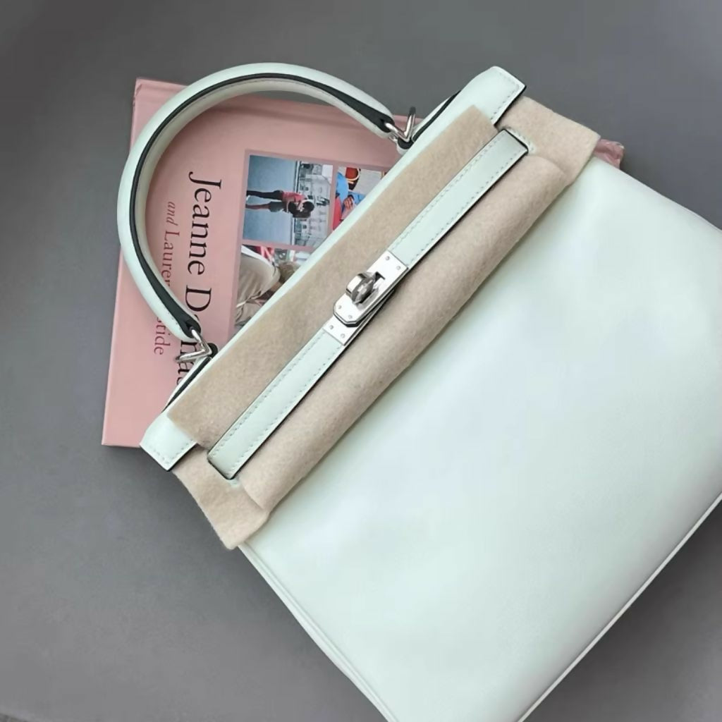 Hermès Kelly 25 Very fizz Swift Leather with Palladium Hardware