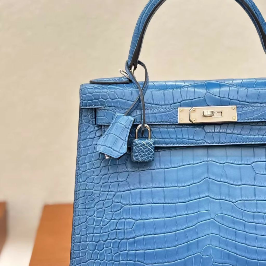 Hermès Kelly 28 Blue Izmir Matte crocodile Leather Palladium Hardware