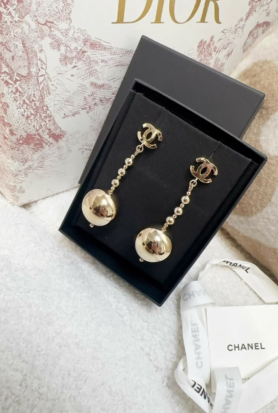 Chanel 21S Gold CC drop earrings