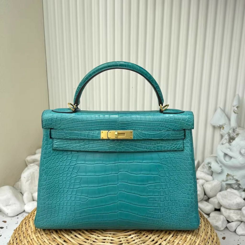 Hermès Kelly 32 Blue Paon 7F Matte Crocodile leather with Gold Hardware