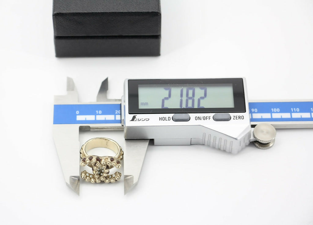 Chanel A12A Metal Imitation Pearl Maroon CoCo Mark Ring