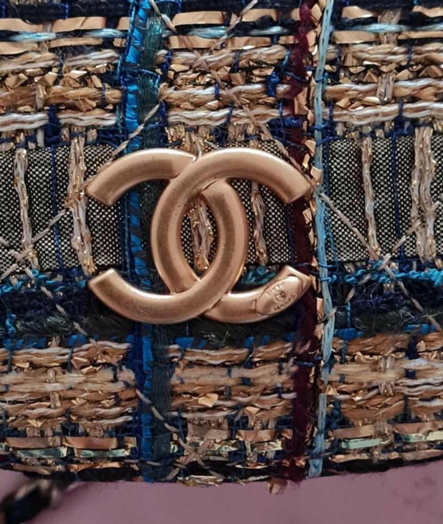 Chanel Métiers d’Art 2018/19 Paris–New York Egypt Collection Tweed Round Bag