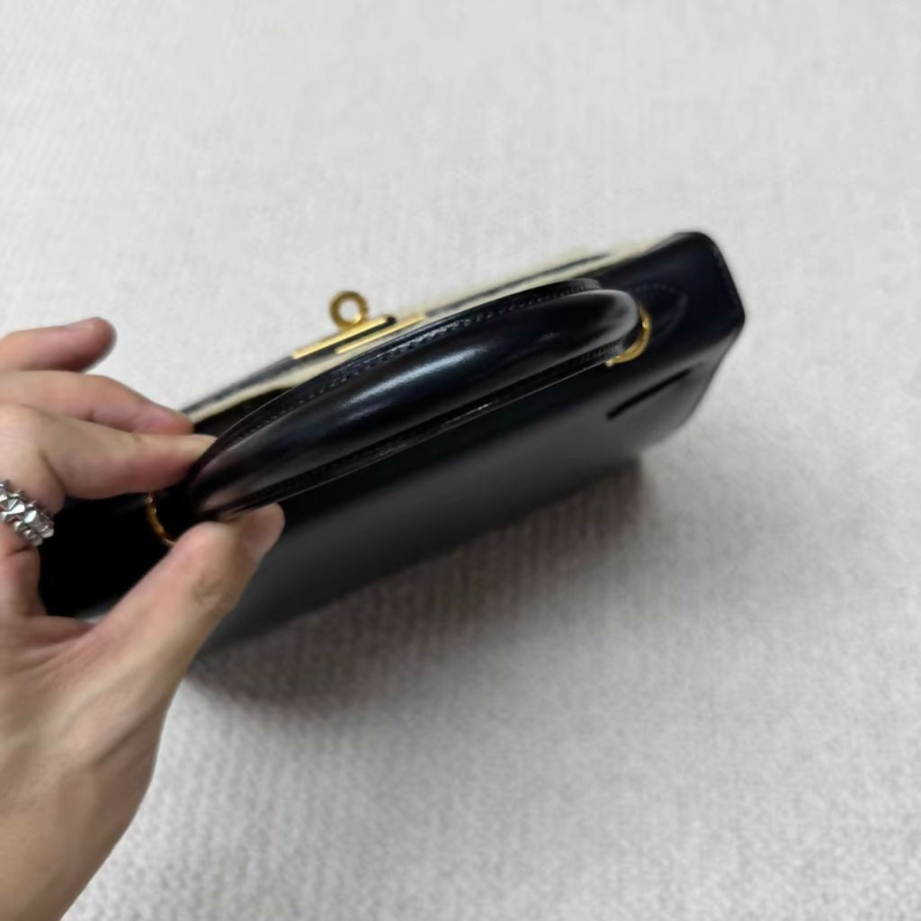 Hermès Kelly 25 Black Box Leather Gold Hardware