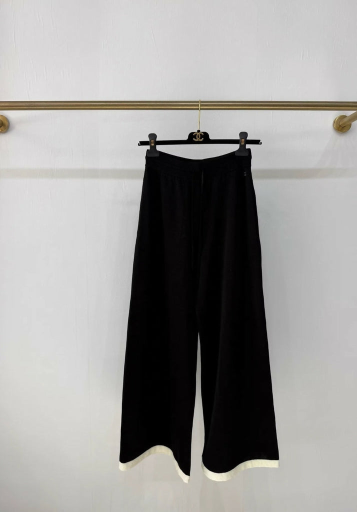 Chanel 25A black wide-leg trousers with white trim